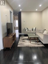 5 Almond St in Brampton, ON - Building Photo - Building Photo