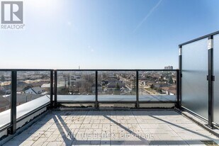 556 Marlee Ave in Toronto, ON - Building Photo