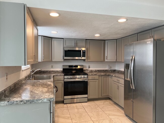 property at 8533 Gray Ct