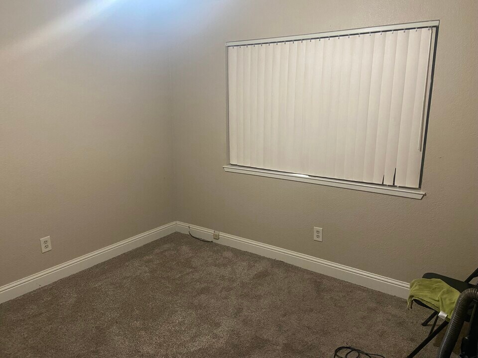 3405 Tierra Ct in Modesto, CA - Building Photo