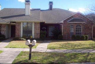 Hilltop Townhomes in Plano, TX - Foto de edificio - Building Photo