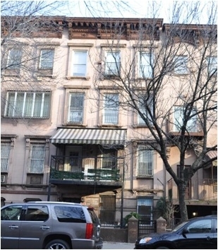 146 Ross St in Brooklyn, NY - Foto de edificio