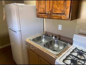 901 11th St in Seagraves, TX - Building Photo - Building Photo