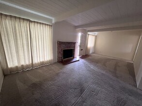 114 Anderson Ave in Winters, CA - Building Photo - Building Photo