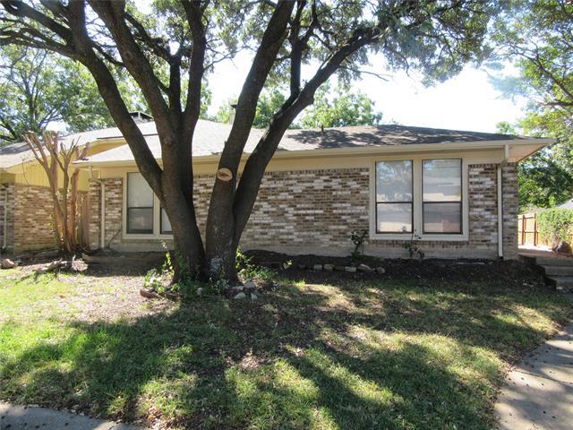 9414 Summerhill Ln in Dallas, TX - Building Photo