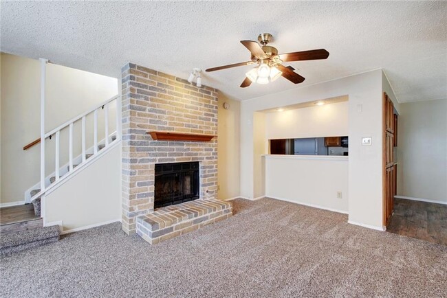 11301 Jollyville Rd in Austin, TX - Building Photo - Building Photo