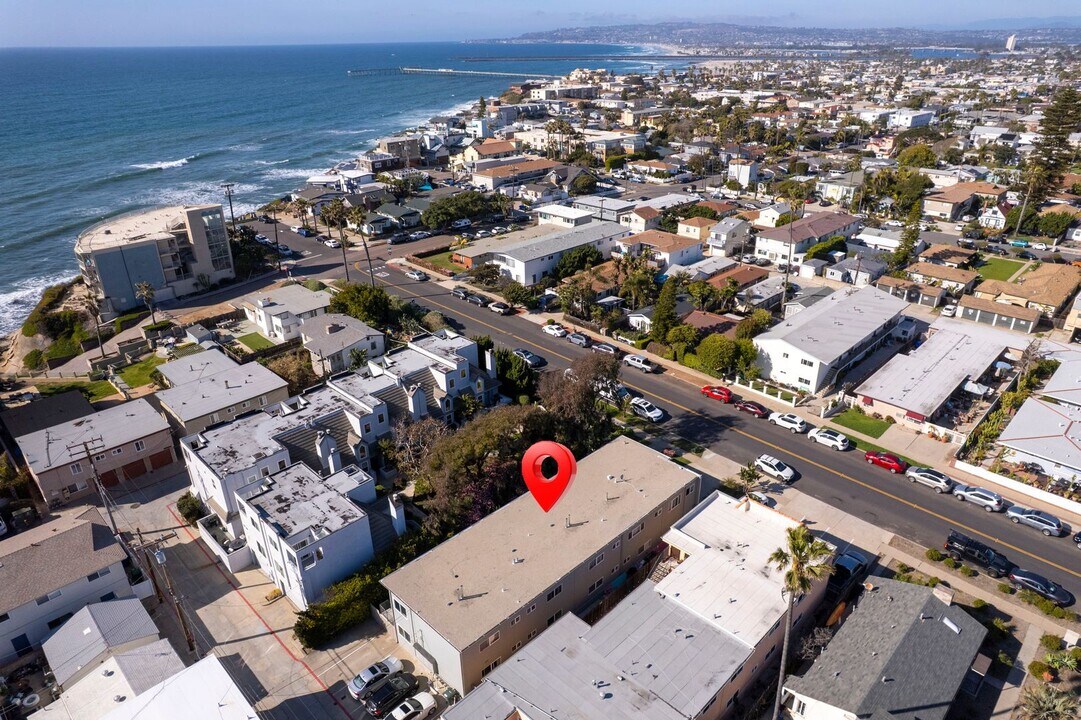 4853 Orchard Ave-Unit -01 in San Diego, CA - Building Photo
