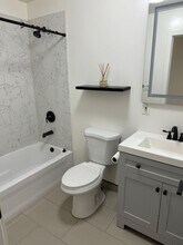 3329 Routier Rd in Sacramento, CA - Building Photo - Building Photo