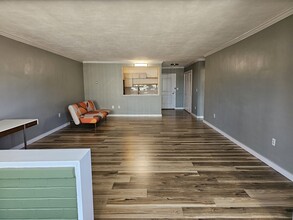 6 Whittier Pl in Boston, MA - Building Photo - Building Photo