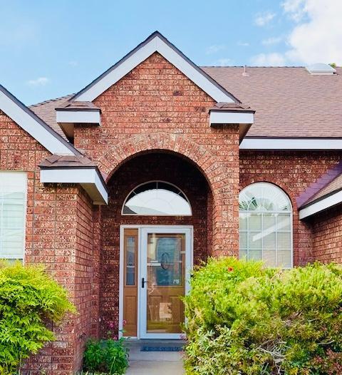 property at 8420 Ashton Pl NE