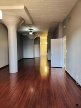 80 Bay St, Unit 8-F in Staten Island, NY - Foto de edificio - Building Photo