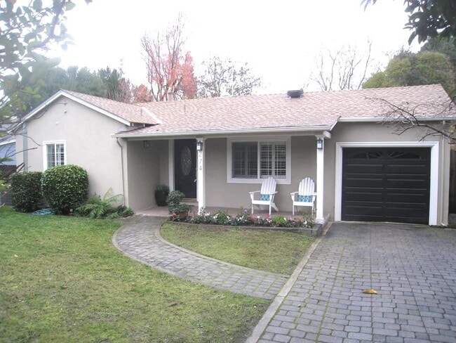 274 Willow Rd in Menlo Park, CA - Building Photo - Building Photo