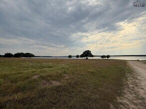 1163 Bay Shore Dr in Nocona, TX - Building Photo - Building Photo