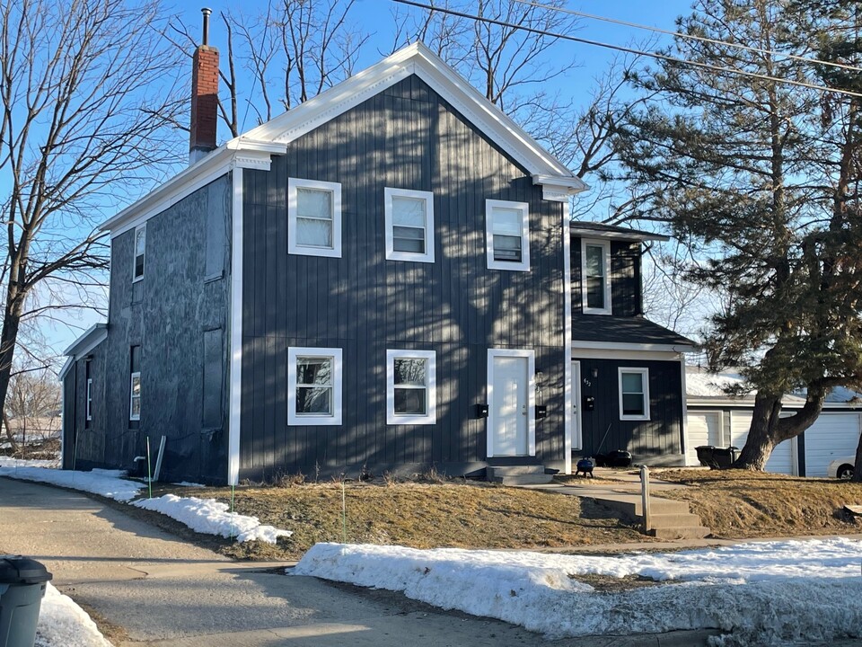 630 6th Ave in Marion, IA - Building Photo