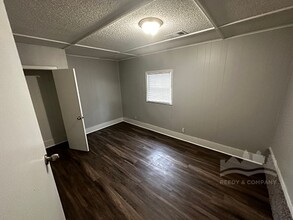 This is a Home for You! in Memphis, TN - Building Photo - Building Photo