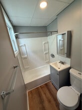 321 Union St in Fall River, MA - Building Photo - Building Photo