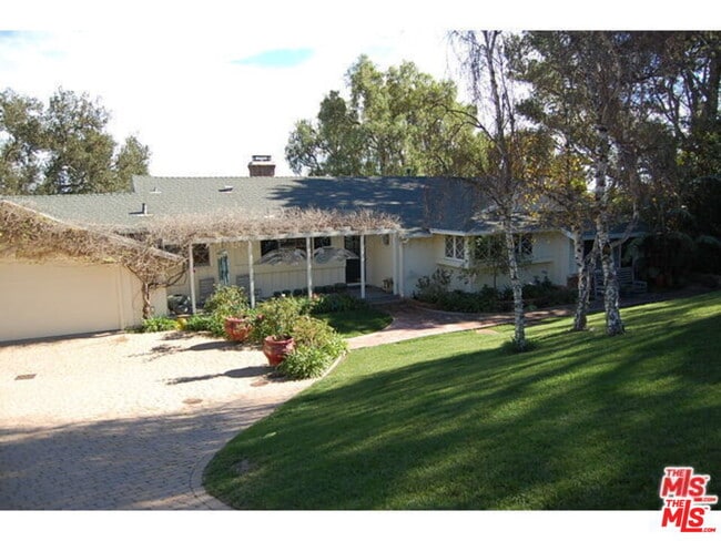property at 29507 Harvester Rd