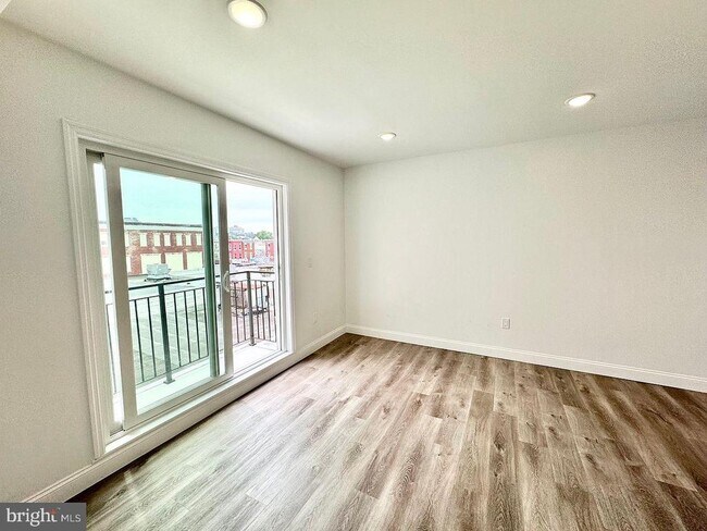 4077 Lancaster Ave in Philadelphia, PA - Building Photo - Building Photo