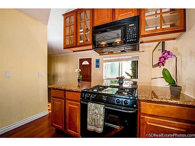 property at 3562 Marlborough Ave