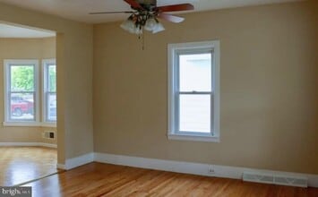 921 New Pear St in Vineland, NJ - Building Photo - Building Photo