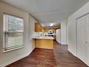 120 Rose Garden Ln in Goodlettsville, TN - Foto de edificio - Building Photo