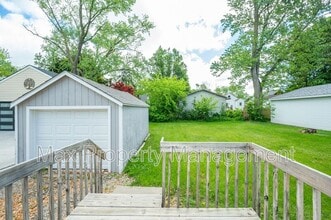 2409 45th St in Des Moines, IA - Building Photo - Building Photo