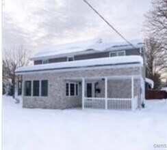 809 Utica Rd in Utica, NY - Building Photo - Building Photo