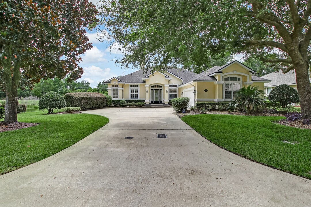 85108 Shinnecock Hills Dr in Fernandina Beach, FL - Building Photo