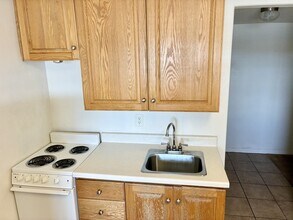 1675 S State St in Orem, UT - Building Photo - Building Photo