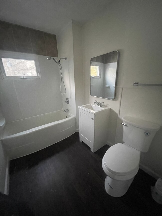 property at 822 Seward St