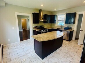 155 Cedar St in Framingham, MA - Building Photo - Building Photo