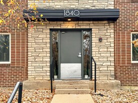 1840 Alpine Ave, Unit 4 Apartamentos