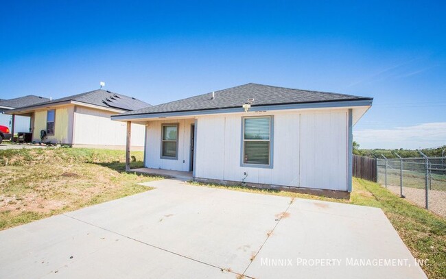 4319 E 61st St in Lubbock, TX - Building Photo - Building Photo