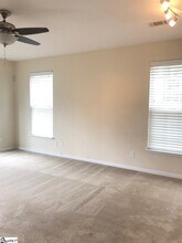 210 Elise Dr in Greer, SC - Building Photo - Building Photo