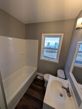 621 SW Oakley Ave in Topeka, KS - Building Photo - Building Photo