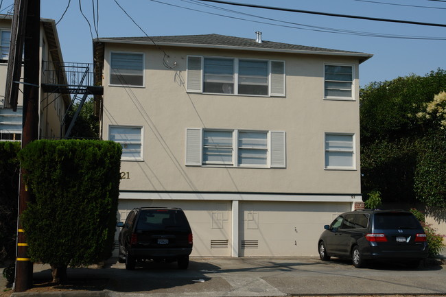 21 Highland Ave in San Mateo, CA - Building Photo - Building Photo