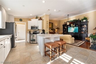 28027 Dorado Dr in Bonita Springs, FL - Building Photo - Building Photo