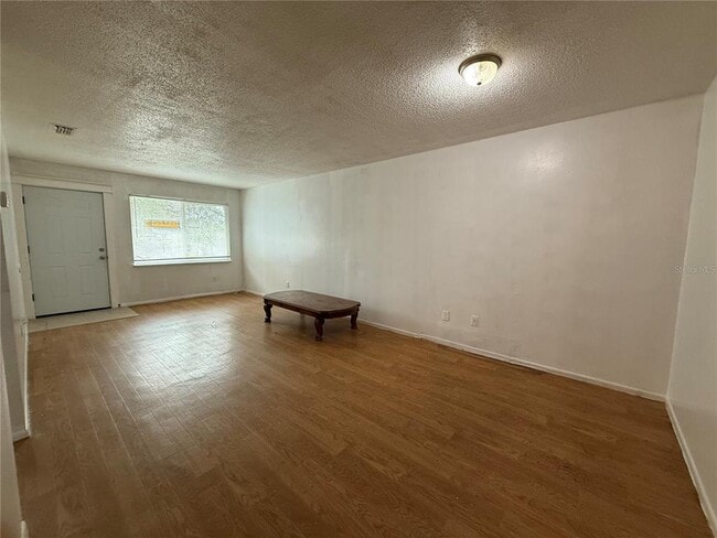 8534 Channelview Cir in Tampa, FL - Building Photo - Building Photo