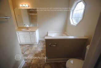 505 Windward Way in Woodstock, GA - Building Photo - Building Photo