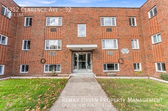 Clarence Plaza Apartments in Lakewood, OH - Building Photo - Building Photo