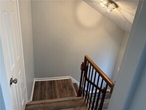 17 St Claire Ln NE in Atlanta, GA - Building Photo - Building Photo