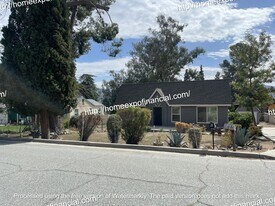 134 Santa Rita Pl in Banning, CA - Building Photo