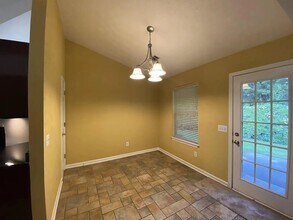 5548 Silver Springs Dr in Sugar Hill, GA - Building Photo - Building Photo