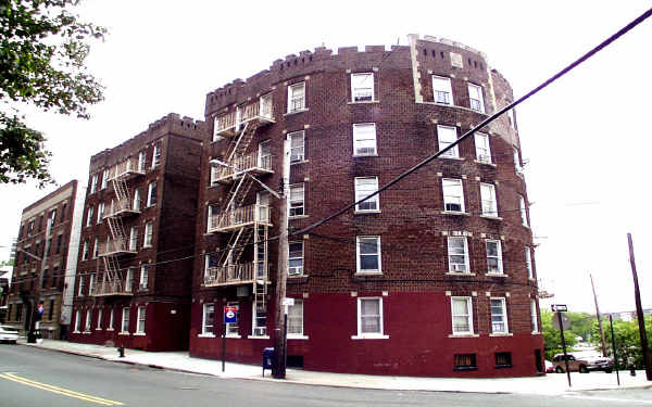 3415 Fort Independence St in Bronx, NY - Building Photo