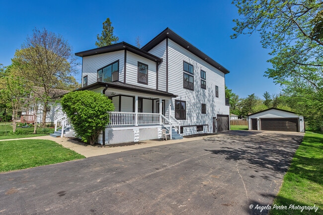 property at 62 Pine St