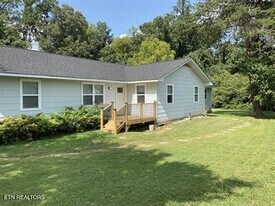 718 Shadycrest Dr in Knoxville, TN - Building Photo