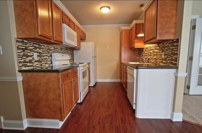 3278 Millersport Hwy in Getzville, NY - Building Photo - Building Photo