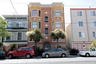 464-468 Bartlett St in San Francisco, CA - Building Photo - Building Photo