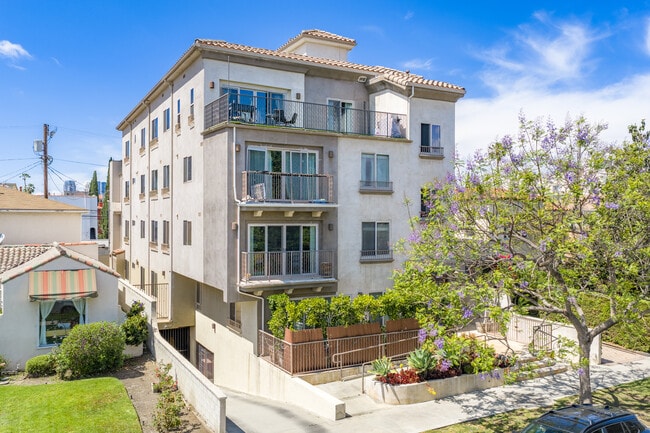 Holt Townhomes in Los Angeles, CA - Foto de edificio - Building Photo