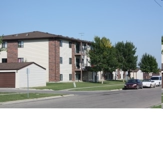 Fieldstone in Dilworth, MN - Foto de edificio